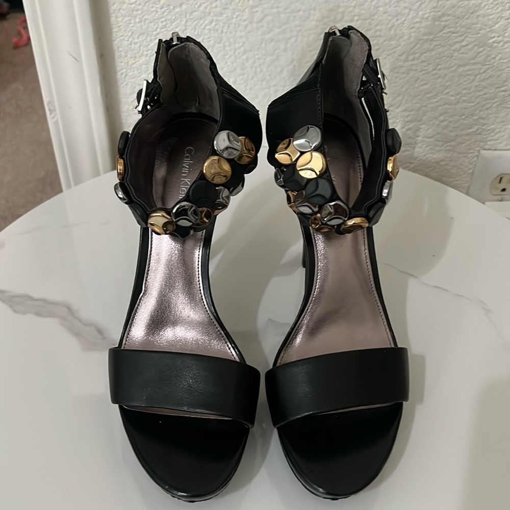 Black heels